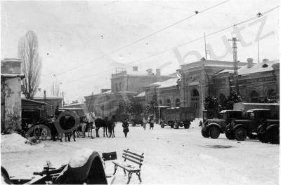 Прикрепленное изображение: ЖД вокзал в Симферополе в 1941 г..jpg